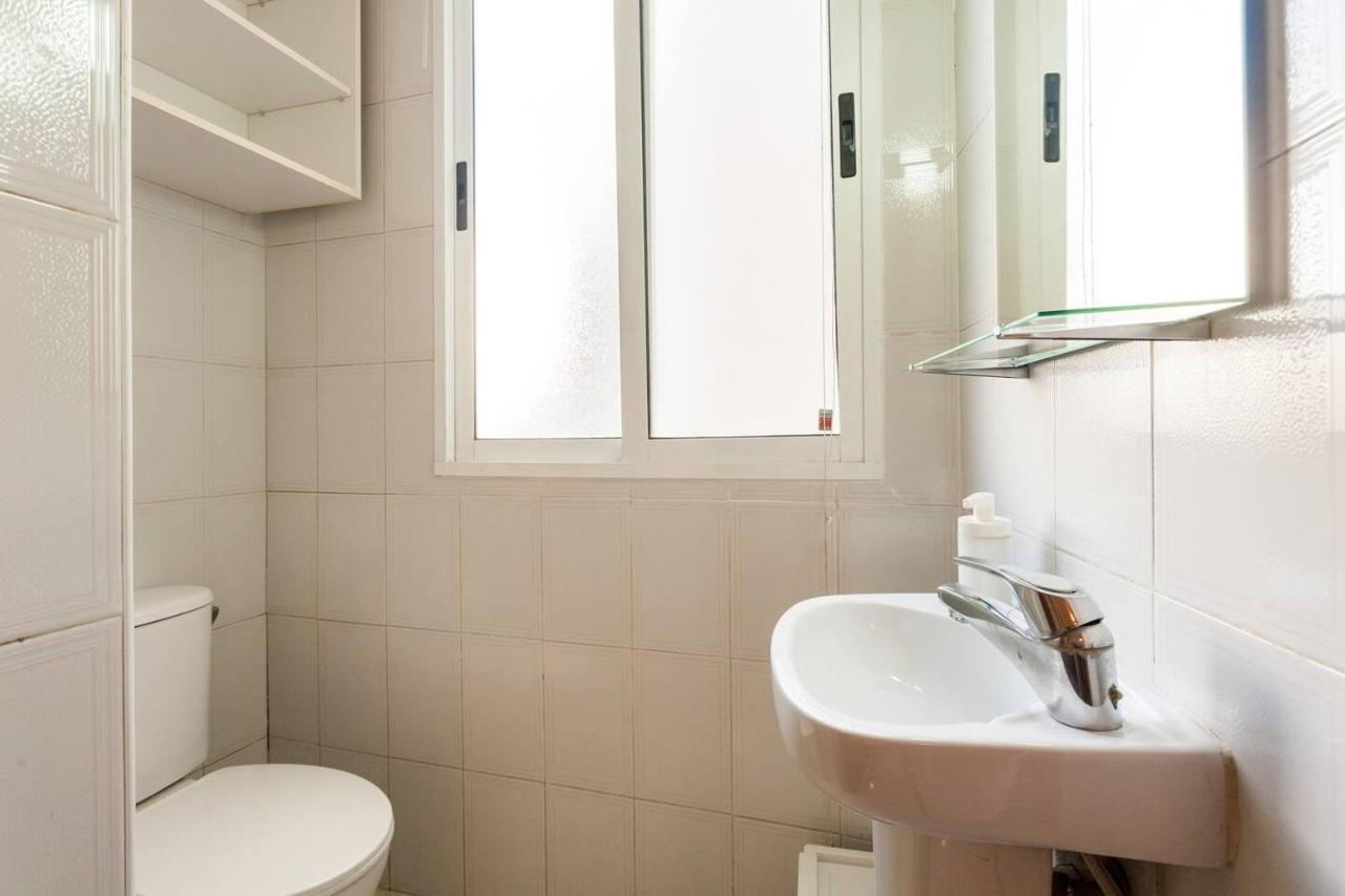 Spacious, Bright Apartment Next To The Old Town Valencia Eksteriør bilde